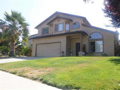 Hollister, CA Real Estate - Hollister Homes for Sale | realtor.com®