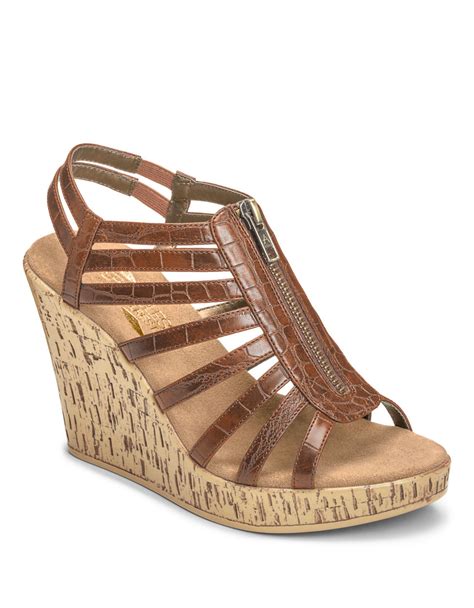 Aerosoles Track Star Faux Leather Wedge Sandals in Brown (Natural) | Lyst