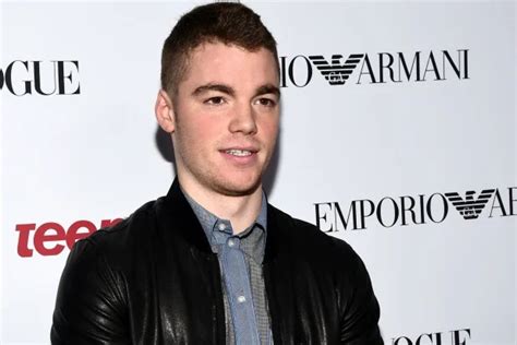 Ron Howard-Directed 'Hillbilly Elegy' Casts Gabriel Basso in Lead Role ...