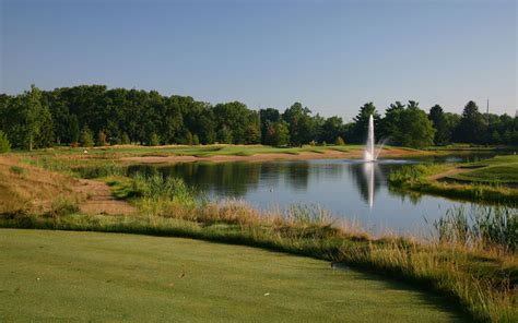 Sandy Pines Golf Club - DeMotte, IN