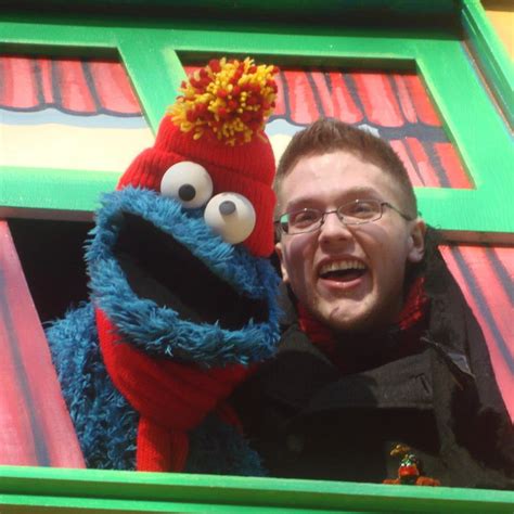 Ryan Dillon is the New Voice of Elmo - DailyEntertainmentNews.com