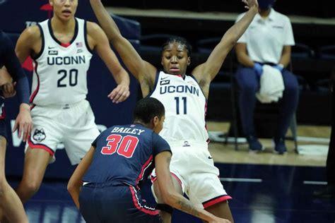 Here’s a player-by-player breakdown of the UConn women’s 2021-22 roster - CTInsider.com