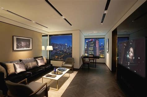 The Murray Hotel, Hong Kong | Expert Reviews | Deals From $210