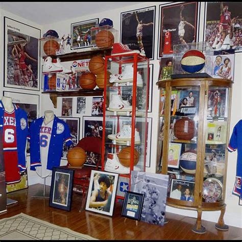 sports memorabilia display shelves - theheer.com