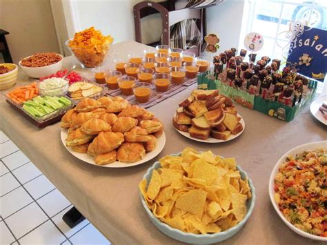 10 Pretty Birthday Party Finger Food Ideas For Adults 2024