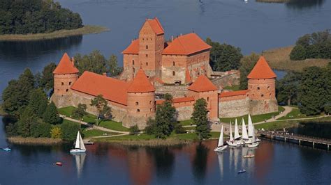 Trakai Island Castle - CASTLES OF EUROPE