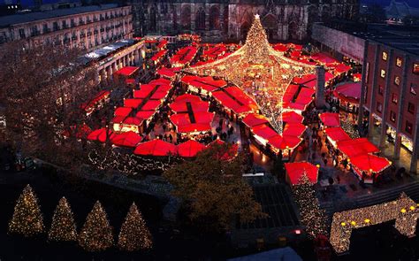 Weihnachtsmarkt am Kölner Dom – der "Markt der Herzen"