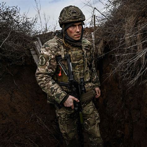 Russian Proxies in Eastern Ukraine Mobilize Troops, Kill Two Ukrainian Soldiers - WSJ