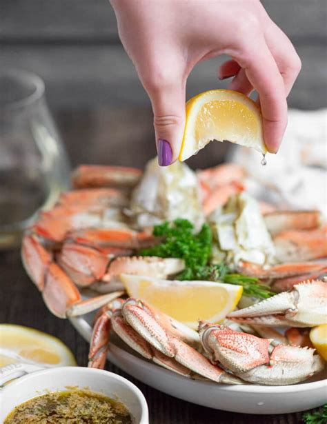 Steamed Dungeness Crab Legs with Garlic Herb Butter