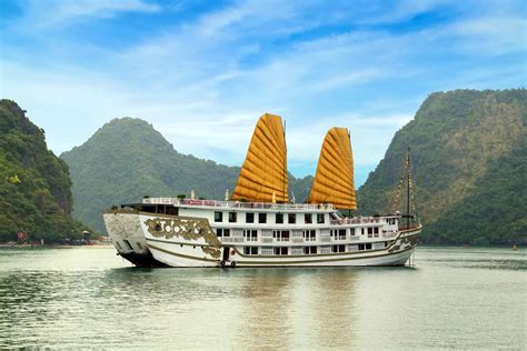 Visiting Halong Bay: tips to help you plan your trip – Lonely Planet