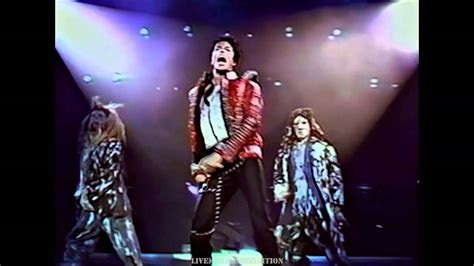 Michael Jackson - Thriller - Live Wembley 1988 - HD - YouTube