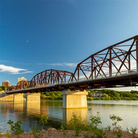 Saskatoon Traffic Bridge - Supreme Steel