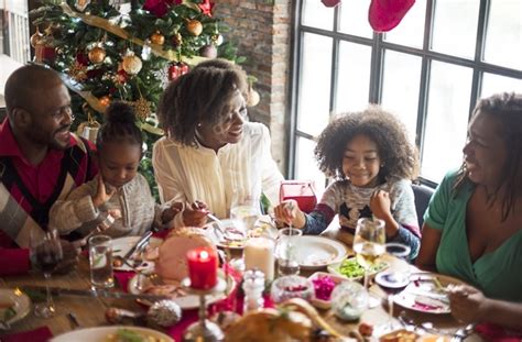 Planning a family reunion this Christmas? You need to read this | Parent24