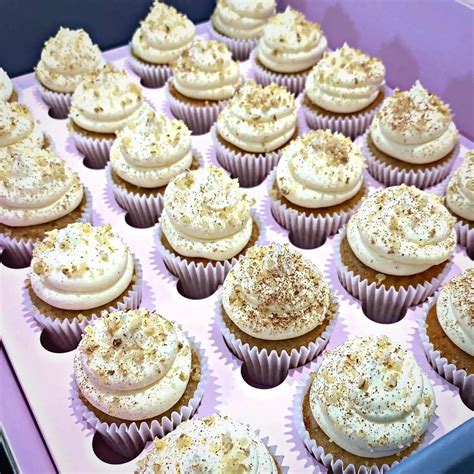 Buy Mini Apple Cinnamon Cupcakes | Azidelicious Online Store