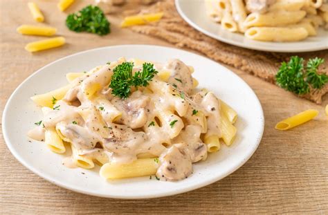 White Sauce Pasta Recipe - How to make White Sauce Pasta