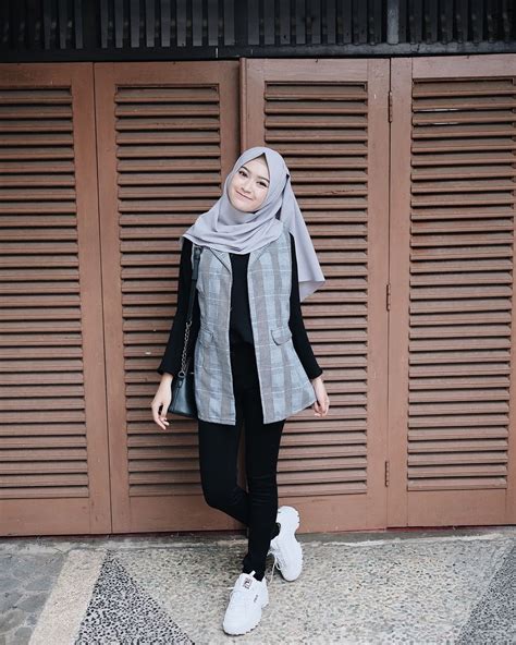 Outfit Ala Selebgram Terbaru / 6 Inspirasi Outfit Ala Selebgram Nadya Aisha. Cheerful dan ...