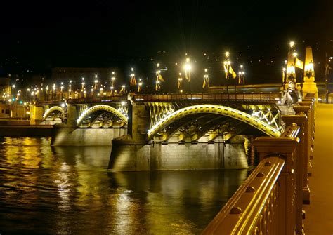 Margaret Bridge - Budapest Guide