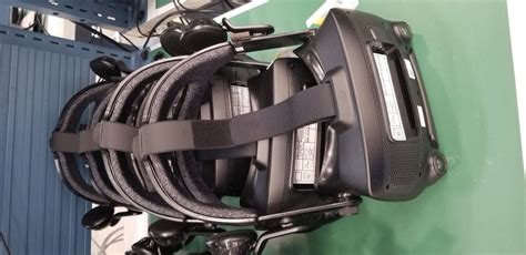 Report: New Valve VR Headset Appears in Leaked Images