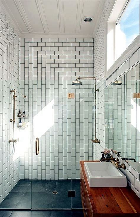 Small bathroom tile – bright tiles make your bathroom appear larger ...