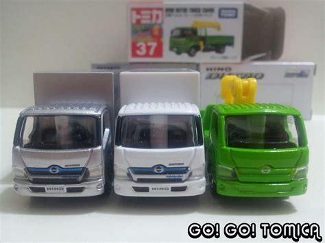 Go! Go! Tomica: Hino Dutro Hybrid