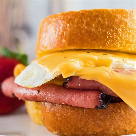 Fried Bologna and Egg Sandwich | Bake It With Love