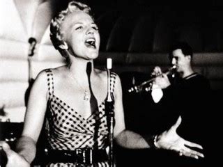 Peggy Lee biography, birth date, birth place and pictures