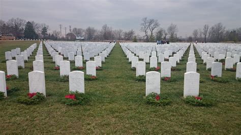 Wreaths Laid Out At National Cemetery - LevittownNow.com