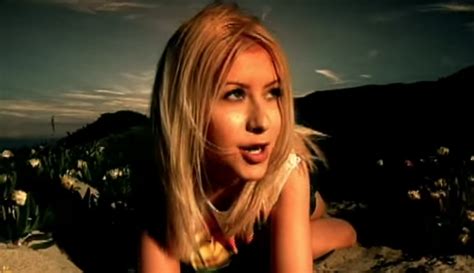Christina Aguilera – 'Genie In A Bottle' Music Video | The '90s Ruled