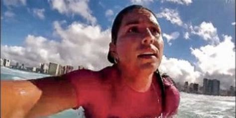 Tulsi Gabbard Missed Veterans Hearing To Surf Waikiki | HuffPost