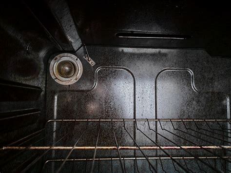 Oven Light Bulb Replacement: How to Change Your Oven Light | HomeServe USA