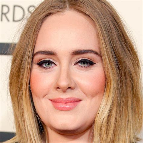 Adele Hair and Makeup at the 2016 Grammy Awards | POPSUGAR Beauty