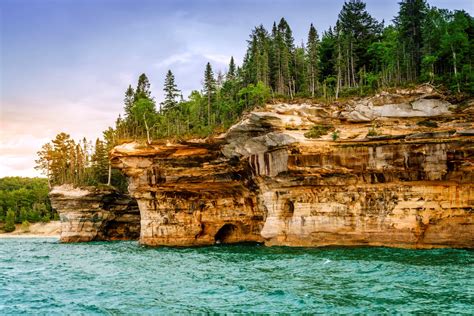 What You Need to Know About Pictured Rocks National Lakeshore - Freshwater Vacation Rentals