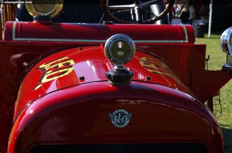 1925 REO Speedwagon Image. Photo 2 of 4