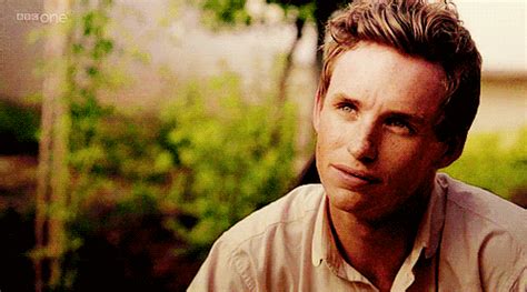 eddie redmayne gifs Page 17 | WiffleGif