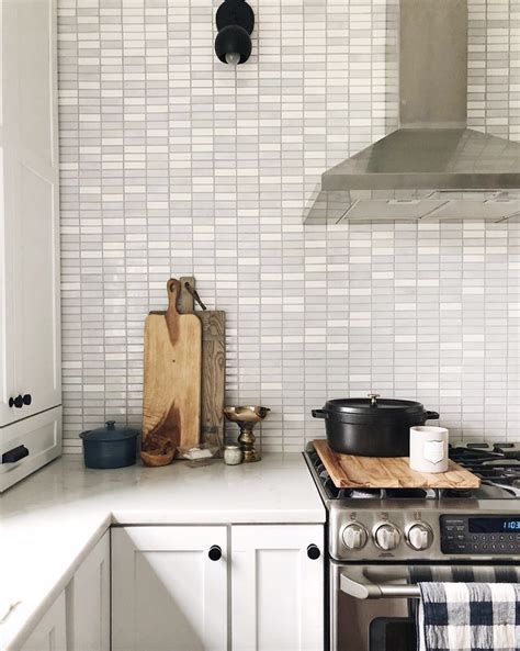 Subway Tile Kitchen Backsplash Trends 2021 - It's classic, affordable and works with a variety ...