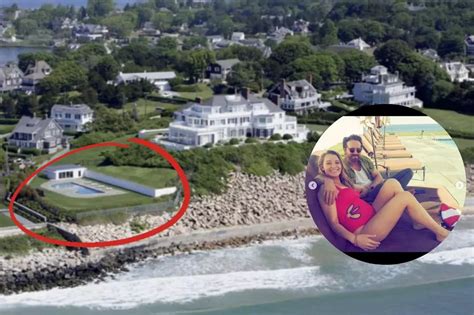 New Photos Prove Taylor Swift Return To Rhode Island This Summer