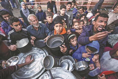 Famine looms over Gaza amid conflict - Chinadaily.com.cn