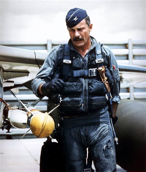 Robin Olds – Wikipédia, a enciclopédia livre