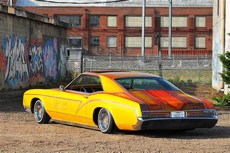 Custom Buick Riviera Lowrider