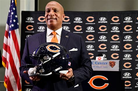 Photos of Bears president/CEO Kevin Warren from introductory presser