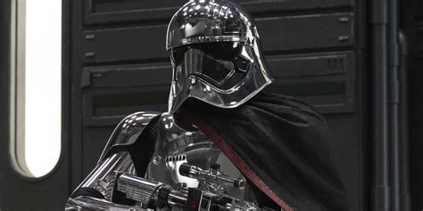 Reviving Captain Phasma Is the Right Move for Star Wars