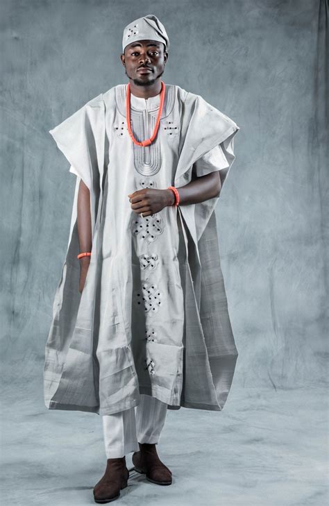 An Agbada, Yoruba clothing from Nigeria : pics