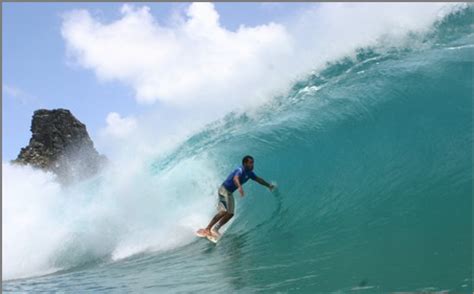 Surfing Busca Vida Beach Lauro de Freitas Salvador Bahia Brazil