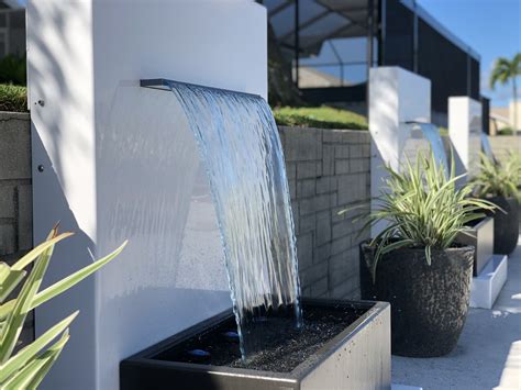 Modern Wall Fountain - Tranquil Falls - Coastal Fountains | Designers and Builders of Waterfalls ...