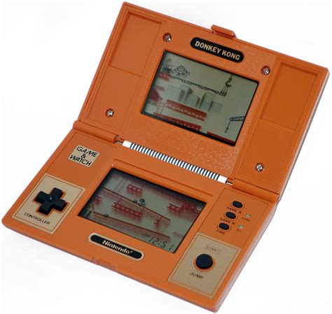 12 Of The Best Handheld Electronic Games From The 1980s