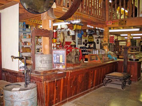 Display Barn - Interesting Exhibits - The Museum Of Appalachia