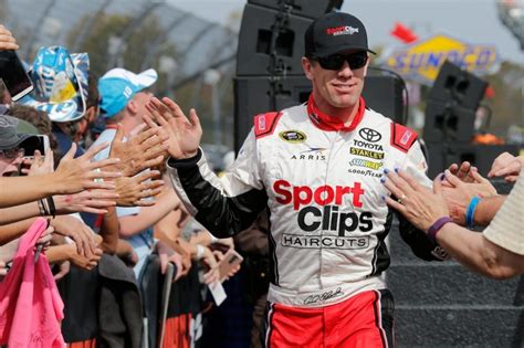 Carl Edwards Opens Up About Why He Won't Make NASCAR Comeback - FanBuzz