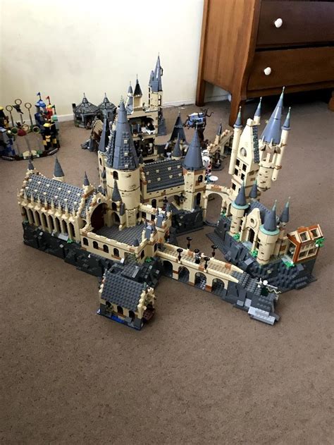 LEGO harry Potter MOC hogwarts castle | Lego harry potter moc, Harry ...