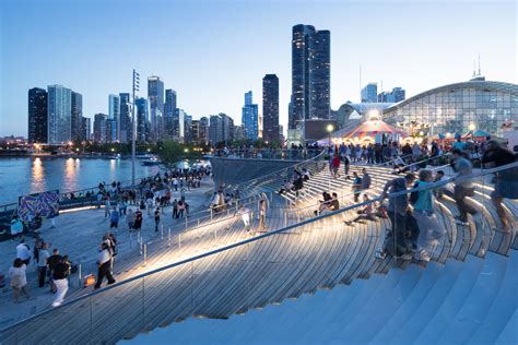 nARCHITECTS > Pierscape: Re-shaping Chicago Navy Pier | HIC