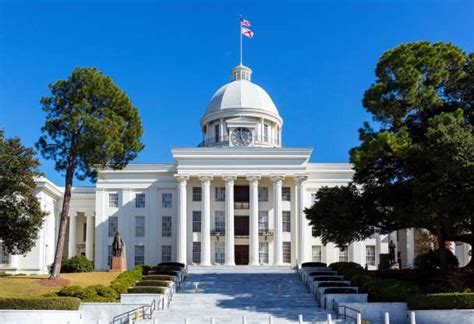 State Capitol in Montgomery (See more tips on our Alabama Travel Guide.) - Photograph by Ian ...